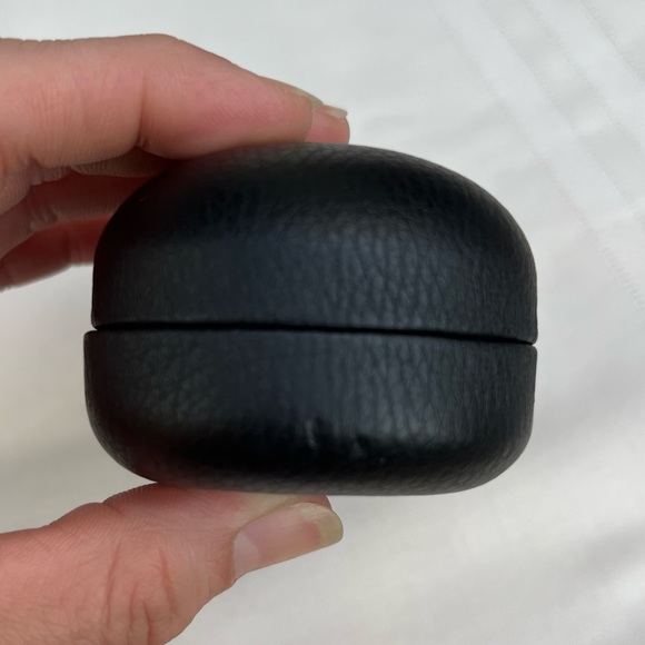 Oakley Case for glasses or sunglasses - Picture 7 of 10